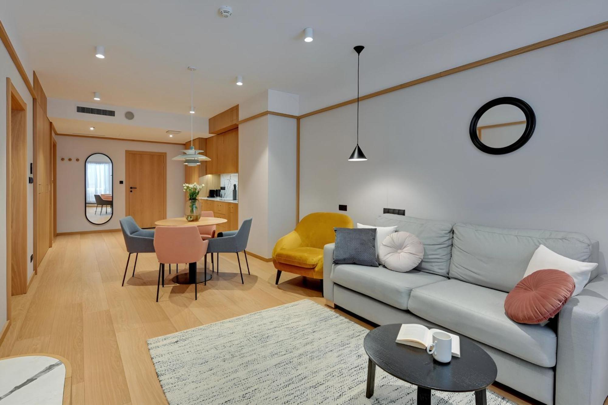 Deo Plaza Premium Apartments & Spa グダニスク エクステリア 写真