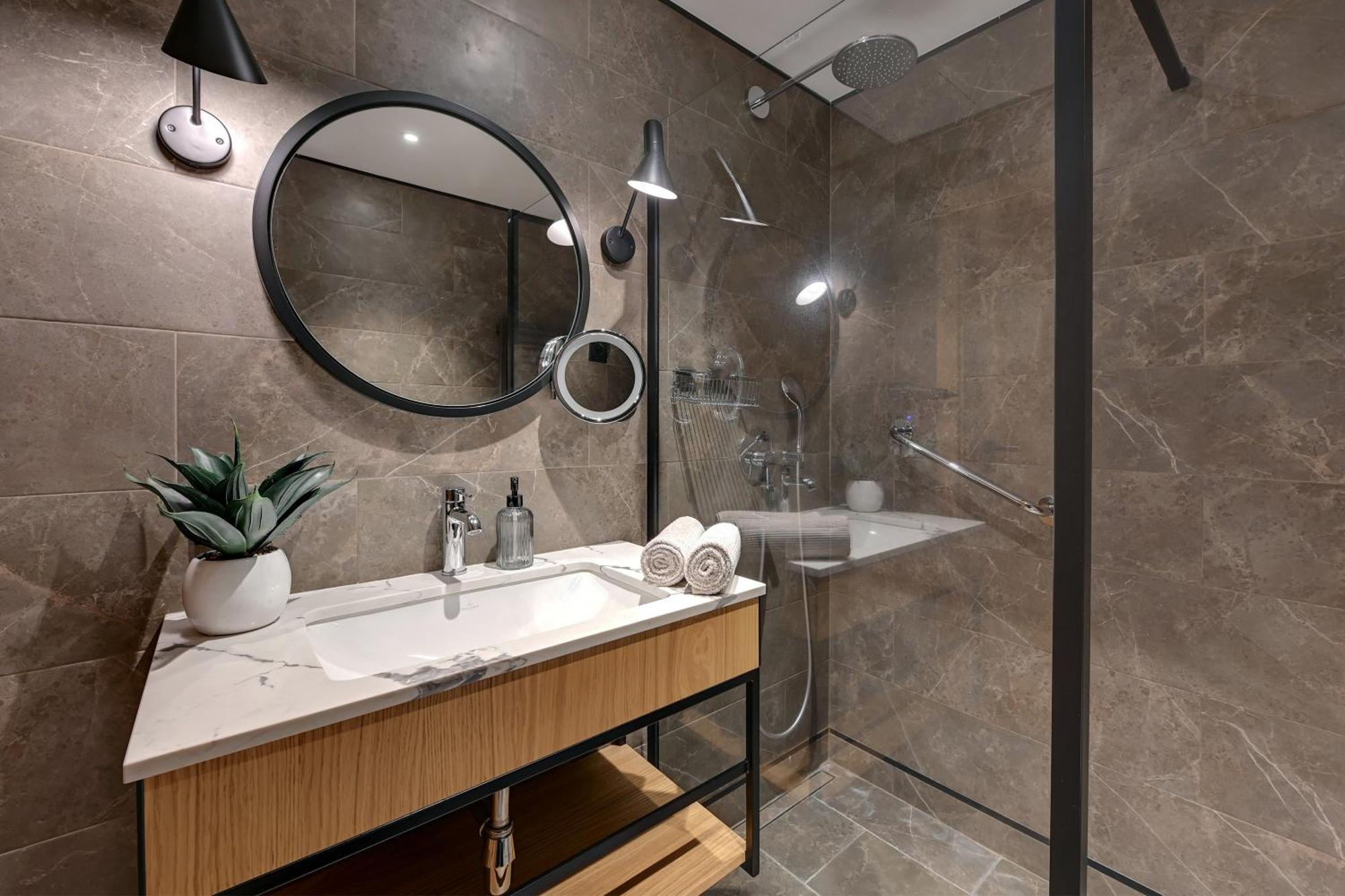 Deo Plaza Premium Apartments & Spa グダニスク エクステリア 写真